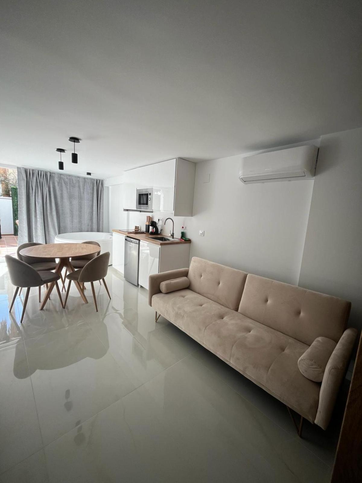Suite Playamar Con Jacuzzi Torremolinos Ngoại thất bức ảnh